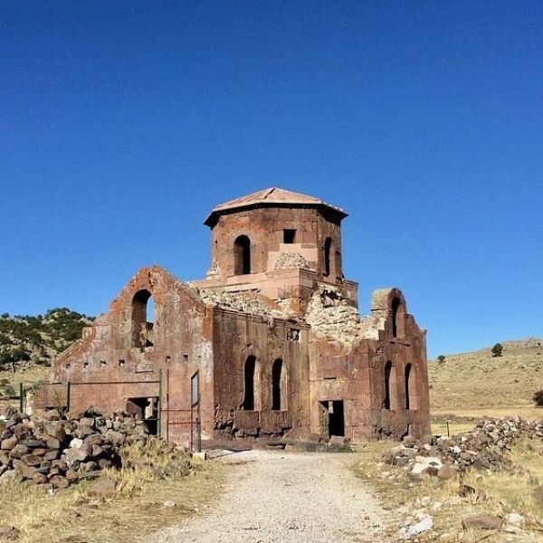 Kızıl Kilise › Gezi Rehberi | Güzelyurt | Aksaray