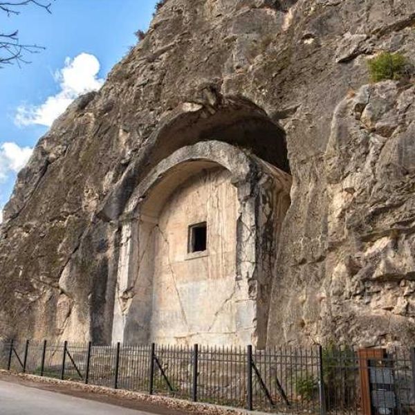 Aynalı Mağara › Gezi Rehberi | Merkez | Amasya