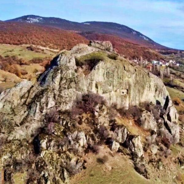 Baraklı Kalesi › Gezi Rehberi | Taşova | Amasya