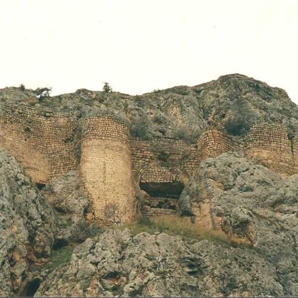 Ferhatlı Kalesi › Gezi Rehberi | Ardanuç | Artvin