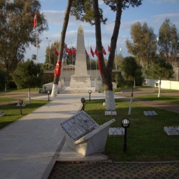 Narlıdere Şehitliği › Gezi Rehberi | Narlıdere | İzmir