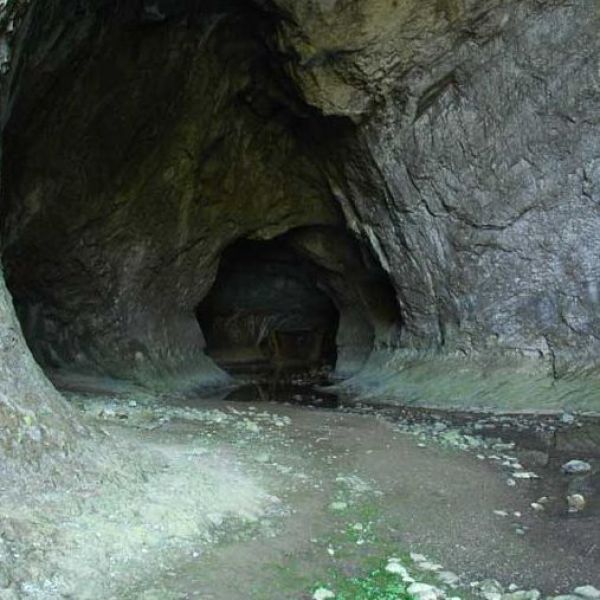 Cinoğlu Mağarası › Gezi Rehberi | Eflani | Karabük