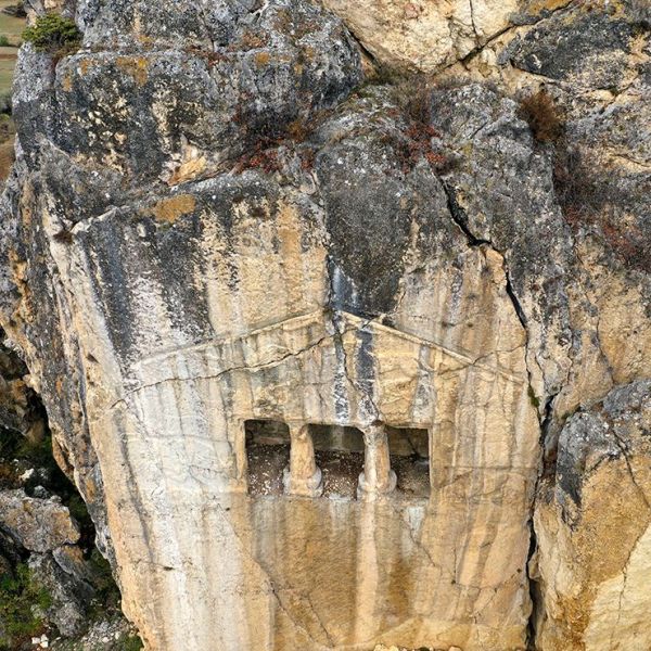 Kalekapı Kaya Mezarı › Gezi Rehberi | Taşköprü | Kastamonu