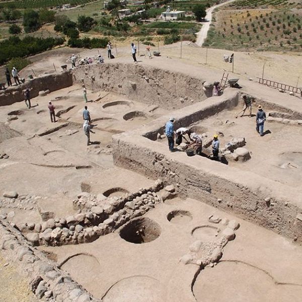 Çamurlu Höyük › Gezi Rehberi | Elbeyli | Kilis