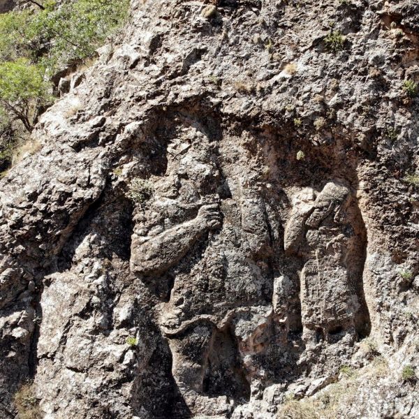 Kızlar Oğlanlar Kaya Anıtı ve Manastırı › Gezi Rehberi | Halkapınar | Konya