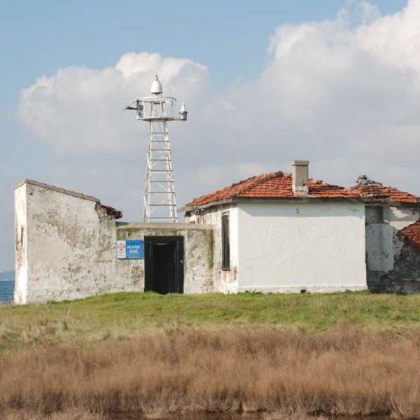 Dilburnu Deniz Feneri Müzesi › Gezi Rehberi | Altınova | Yalova